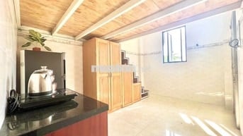 PHÒNG CÓ GÁC CỬA SỔ THOÁNG 5P ĐI ĐH VĂN HIẾN