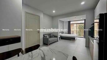 Studio Ban Công Thoáng Mát Full NT 35M2 - Ngay Cầu Kiệu, Sân Bay TSN