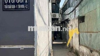 cần bán miếng đất trống ở hẻm 675 Trần Xuân Soạn