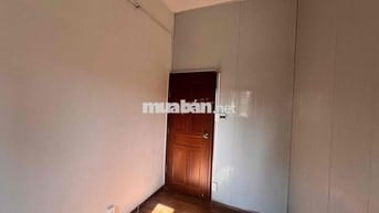 phòng trọ cho sinh viên nữ 631A CMT8 P15 Q10