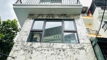 BÁN NHÀ 6 tầng CÓ THANG MÁY ngõ 321 Bát Khối, Long Biên