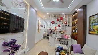 Bán nhà Láng Hạ 35m2 chỉ 7.4 tỷ Đống Đa