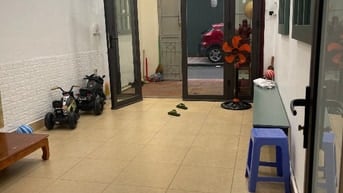 Cho thuê mặt bằng Kinh doanh Phố Đào tấn - Ba đình 