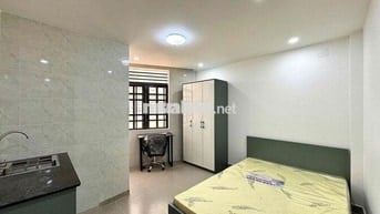 STUDIO CỬA SỔ FULL NỘI THẤT SIÊU HIẾM GẦN ĐH Y DƯỢC, SƯ PHẠM