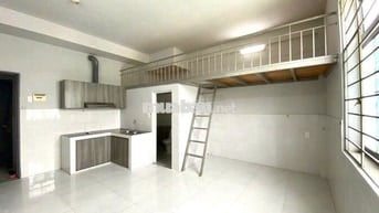PHÒNG TRỌ GÁC CAO RỘNG RÃI – CHỈ 4P RA ĐẠI HỌC KIẾN TRÚC, SPKT