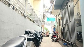BÁN NHÀ TRẦN BÌNH TRỌNG – P3, Q5- 23M2 x 2TẦNG LÔ GÓC - GIÁ 3.95TỶ