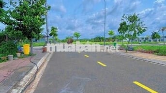 CHÍNH CHỦ CẦN BÁN GẤP 104M2 ĐẤT KDC ĐƯỜNG SỐ 28 BÊN CẠNH KCN HÒA LONG