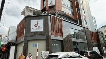 Cho thuê Nhà Góc 2 mặt tiền 77 Lê Hoàng Phái, Phường 17, Q.Gò Vấp