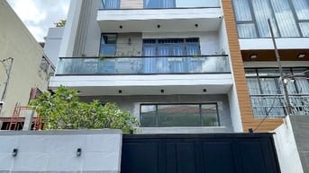 Bán GẤP ngay Lý Thường Kiệt, Quận 10 giảm sâu còn 5Tỷ040 hẻm xe hơi 