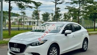 Mazda 3 1.5 AT 2017