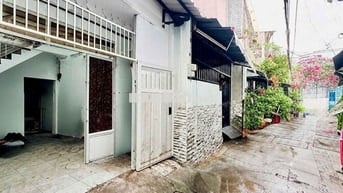BÁN NHÀ 3LẦU-5pn/5wc DT: 4x10m Đ.Lý THƯỜNG KIỆT, P7, GV. GIÁ: 4.68TỶTL