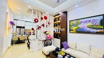 HỒNG MAI NHÀ MỚI 4 TẦNG – FULL NỘI THẤT Ở LUÔN – GẦN Ô TÔ