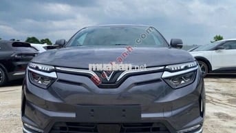 VinFast VF8 Plus AWD 2024 - 999 Triệu