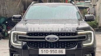 Ford Ranger 2024 XLS 2.0 4X2 AT - 20000 km