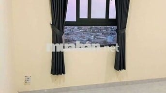Cho thuê căn lớn nhất tại chung cư vĩnh lộc 67m 5tr 2pn2wc