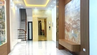 Cho thuê nhà ngõ 54 vũ trọng phụng 43m x6T thang máy