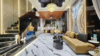 CHO THUÊ NHÀ 4 TẦNG CÓ HỒ BƠI THIẾT KẾ TÂN CỔ ĐIỂN