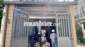 NHÀ 2 TẦNG LÔ GÓC LÂM THỊ HỐ Q12 - ĐƯỜNG OTO ĐẬU TRƯỚC NHÀ