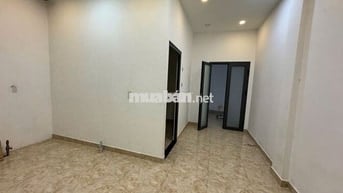 TÔI CHÍNH CHỦ_NGỘP_ NHÀ Q1 GIÁ RẺ_53M2_NGANG 5_ HẺM 3 GÁC_ SHR_8ty55