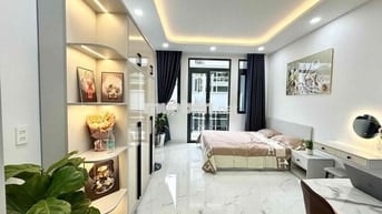 Căn Hộ Stu Ban Công 35m2 FullNT Có Thang Máy Ngay PXL, Ngã Tư PN