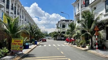 NHÀ PHỐ CHÍNH CHỦ – SỔ HỒNG RIÊNG, P. DĨ AN, TP.HCM