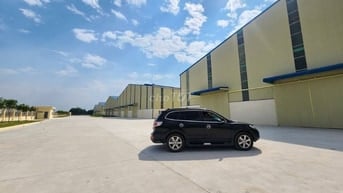 Kho xưởng cho thuê khu công nghiệp , Đức Hòa , Long An , DT: 28,000m2