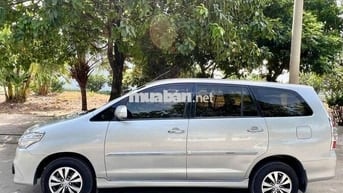 Toyota Innova 2016 2.0E - 100 km