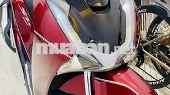 Xe máy Honda SH125i đời 2019 màu đỏ đen