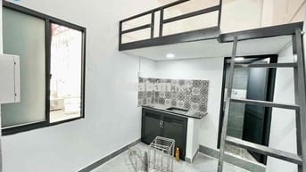 CHO THUÊ PHÒNG MỚI - GÁC CAO ĐỨNG ĐƯỢC - THOÁNG MÁT NẰM NGAY TRUNG TÂM