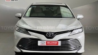 Toyota Camry 2.5Q 2020 - 32.000 km