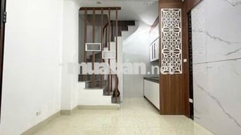 Bán nhà Nghĩa Dũng, dân xây 5 tầng, 20m2, 5.7tỷ