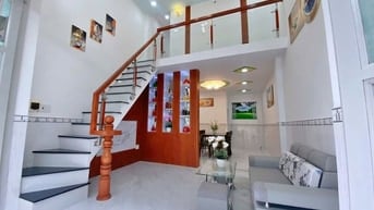 NHÀ ĐẸP BÌNH TÂN CHÍNH CHỦ, KC 1 LẦU 2PN, XÂY MỚI 100%, FULL THỔ CƯ