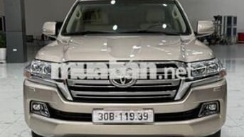 Toyota Land Cruiser LC200, sản xuất 2016 cực mới.