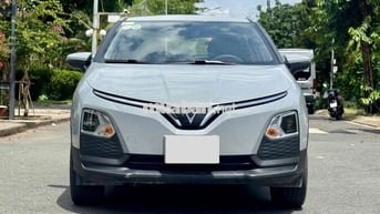 VF5 Plus 25 - Mua Pin - 10.000km
