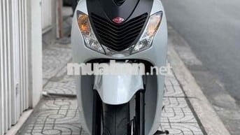 Honda SH150 Ý 2010 số máy 105 Trắng đen chính chủ
