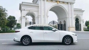 Mazda 3 2020 1.5L Luxury Trắng Zin Đi Hơn 6Vạn