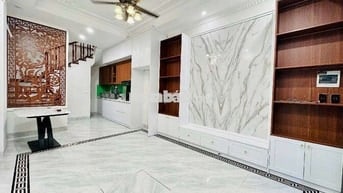 BÁN NHÀ PHỐ TRẠM TRUNG TÂM QUẬN LONG BIÊN,GẦN CẦU VĨNH TUY VÀ AEON