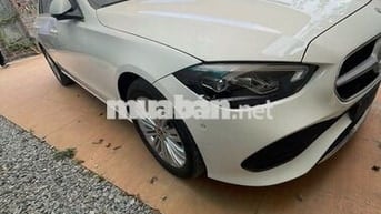 Mercedes C Class 2022 C200 Avantgarde - 18000 km