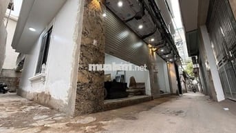 BÁN NHÀ PHẠM VĂN ĐỒNG NGÕ THÔNG - LÔ GÓC -SÁT PHỐ HOÀNG QUỐC VIỆT KÉO