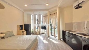 CHO THUÊ CÁN HỘ BAN CÔNG FULL NỘI THẤT ĐẸP LÀM AIRBNB THOẢI MÁI QUẬN 1
