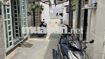 nhà dành cho a chị , tc thấp mua ở để an cư. đỡ tốn tiền thuê nhà. kdc