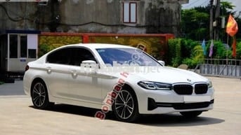 BMW 5 Series 520i 2023
