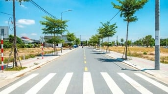 Sang tay lô đất 100m2, giá khoảng 1tỷ1, gần chợ An Bình. Hạ tầng 100%