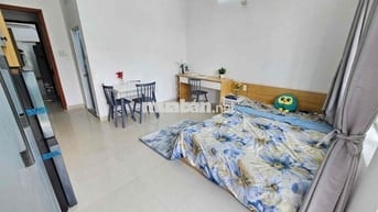 Căn hộ full nội thất máy giặt riêng ban công lớn ngay chợ Bà Chiểu