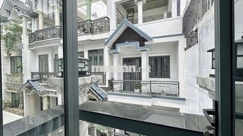 Cho Thuê Studio Cao Cấp , Khu Biệt Thự Liền Kề , Full Nt , Gần Huit