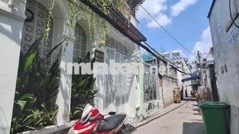 QUẬN 7- NHÀ PHỐ HIỆN ĐẠI FULL NỘI THẤT XỊN - 3 TẦNG 4PN - 5.5M x 15M