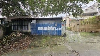 Nhà kho 168m ngang 9,7m gần ngã tư Chiêu Liêu Dĩ An