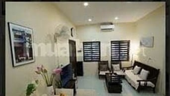 Chính chủ cho thuê căn hộ tập thể tầng 1 - số 32 Lý Nam Đế, Hoàn Kiếm