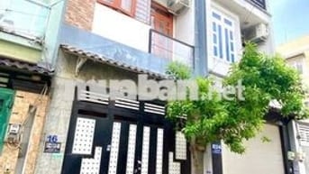 Nhà 3 lầu đúc 56 m2 Hồ văn Long có sẵn nội thất  12,5 tr