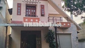 CHO THUÊ 300m2 NHÀ GẦN TRƯỜNG HỌC CẤP 123 DĨ AN.